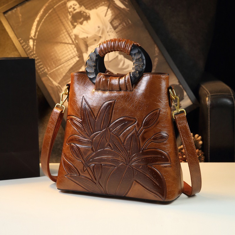 New Ethnic Fashion - Tas Wanita Kulit Gaya Etnik Vintage